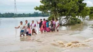 असम में बारिश का भयानक आतंक: असम में इस जगह आई बाढ़, इतने लोगों की हुई मौतें, मिजोरम में भी इस जगह हुई लैंडस्लाइड 